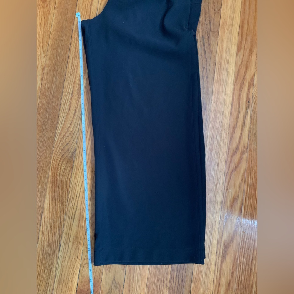 Lululemon On the Fly Wide-Leg 7/8 Pant Woven size 6 - Picture 6 of 10